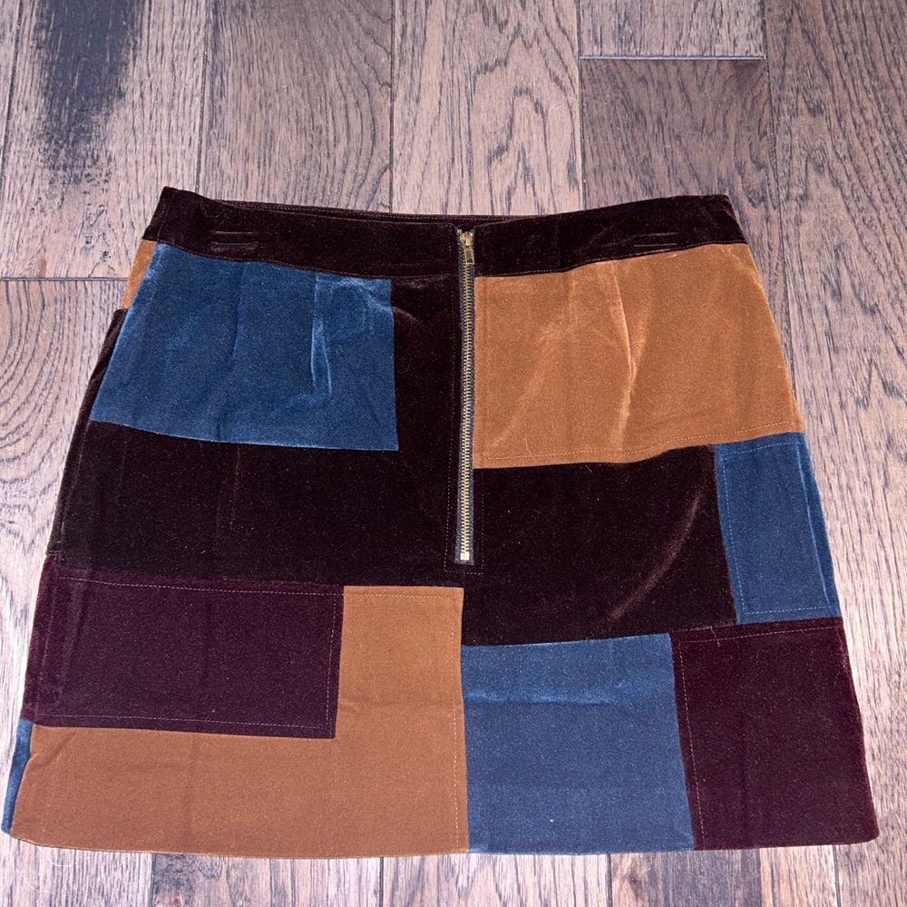 Velvet patchwork skirt - Picture 2 of 3